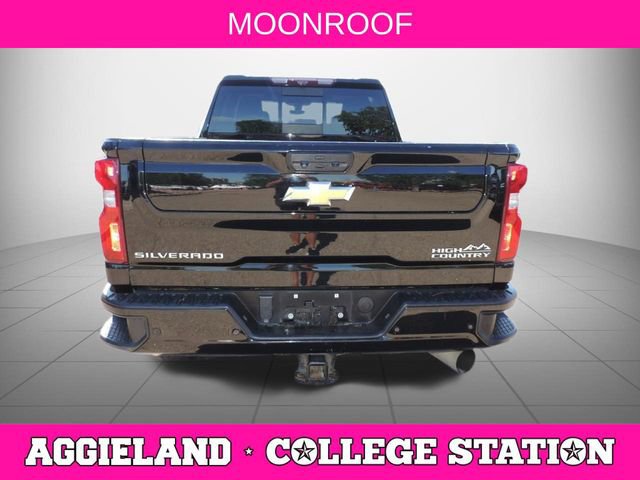 Certified 2022 Chevrolet Silverado 3500 High Country w/ Z71 Off-Road Package image 5