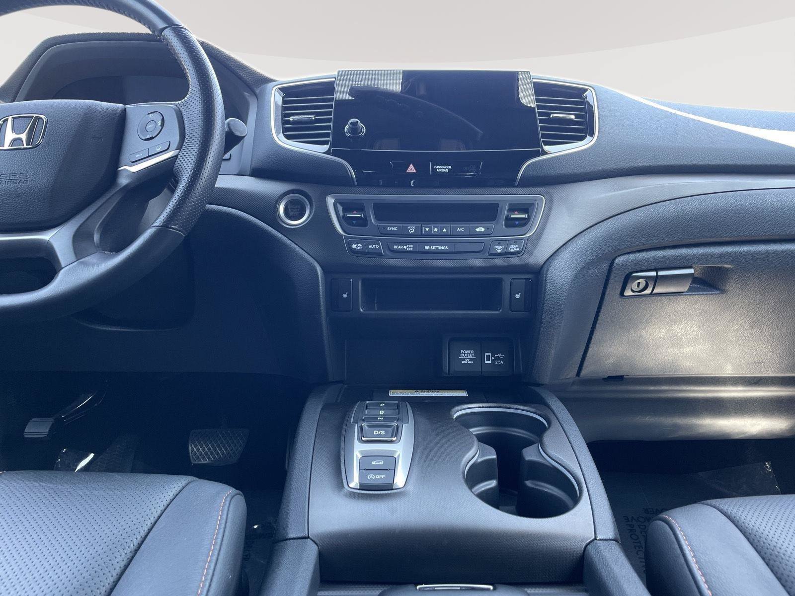 Used 2023 Honda Passport TrailSport image 27