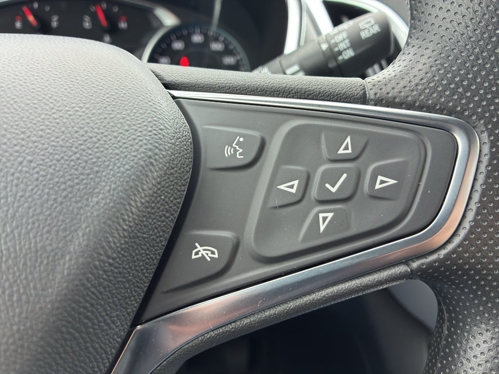Used 2024 Chevrolet Equinox LS w/ LS Convenience Package FWD image 22