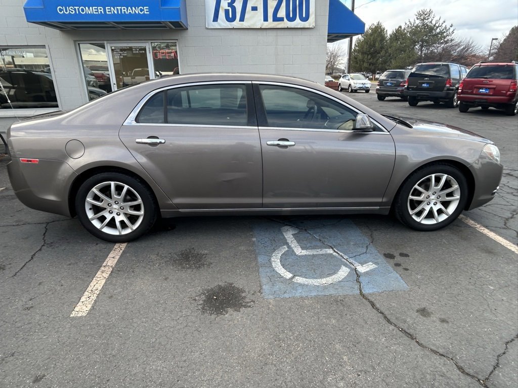 Used 2011 Chevrolet Malibu LTZ image 8