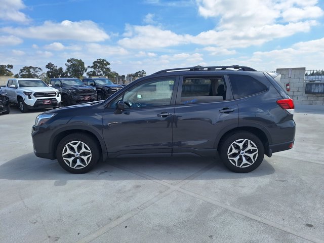 Used 2019 Subaru Forester Premium w/ All-Weather Package image 8