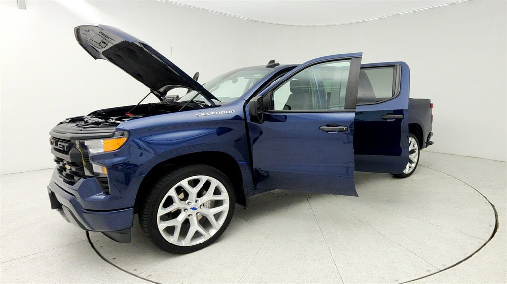 Certified 2023 Chevrolet Silverado 1500 Custom w/ LPO, Dark Essentials Package image 11