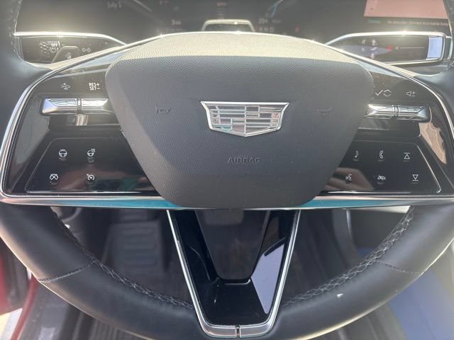 Used 2024 Cadillac Lyriq Luxury w/ LPO, Floor Liner Package AWD/4WD image 10