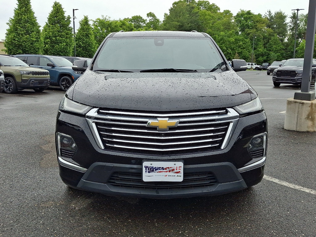 Used 2023 Chevrolet Traverse Premier AWD/4WD image 8