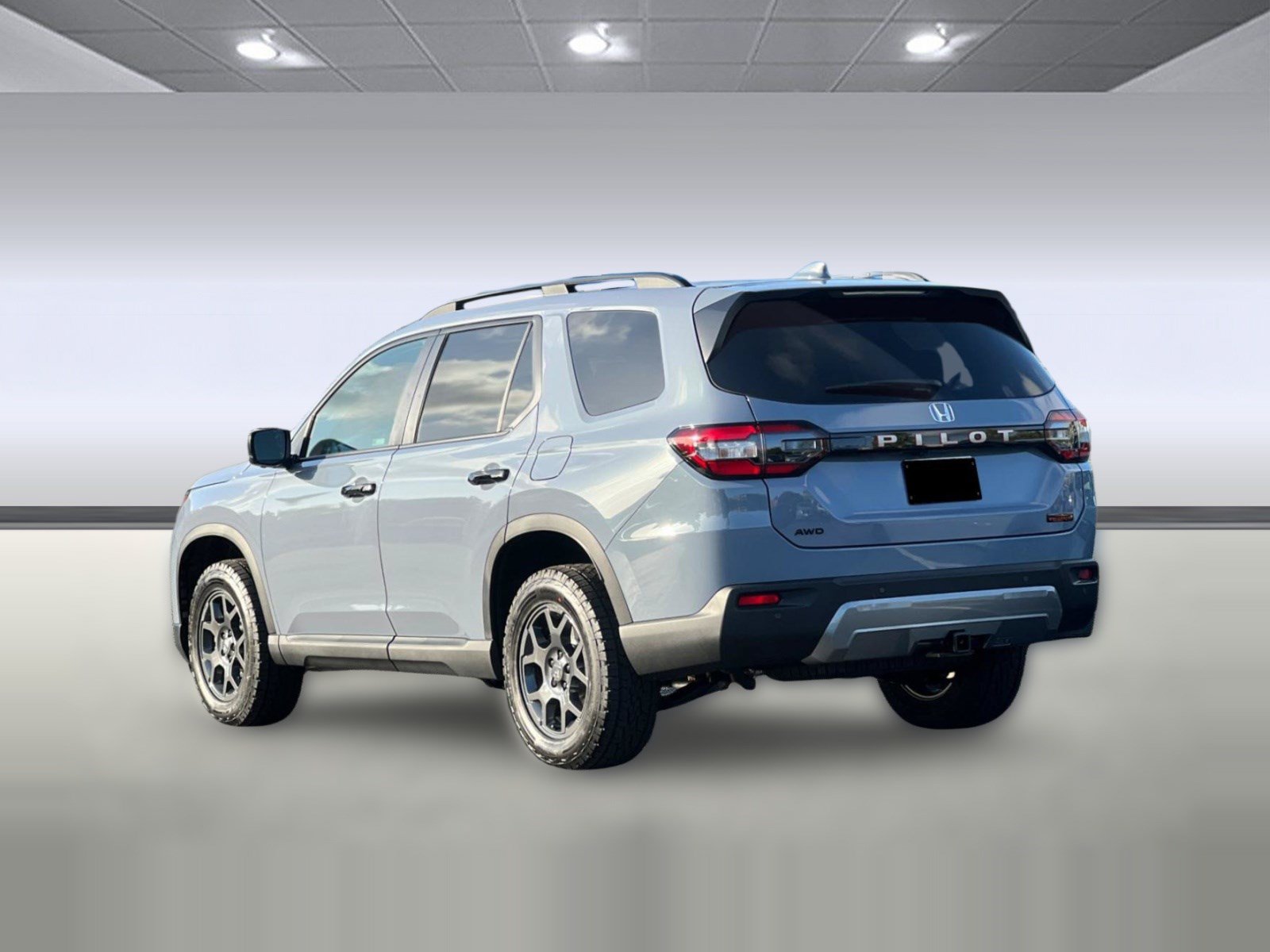 New 2026 Honda Pilot TrailSport image 3