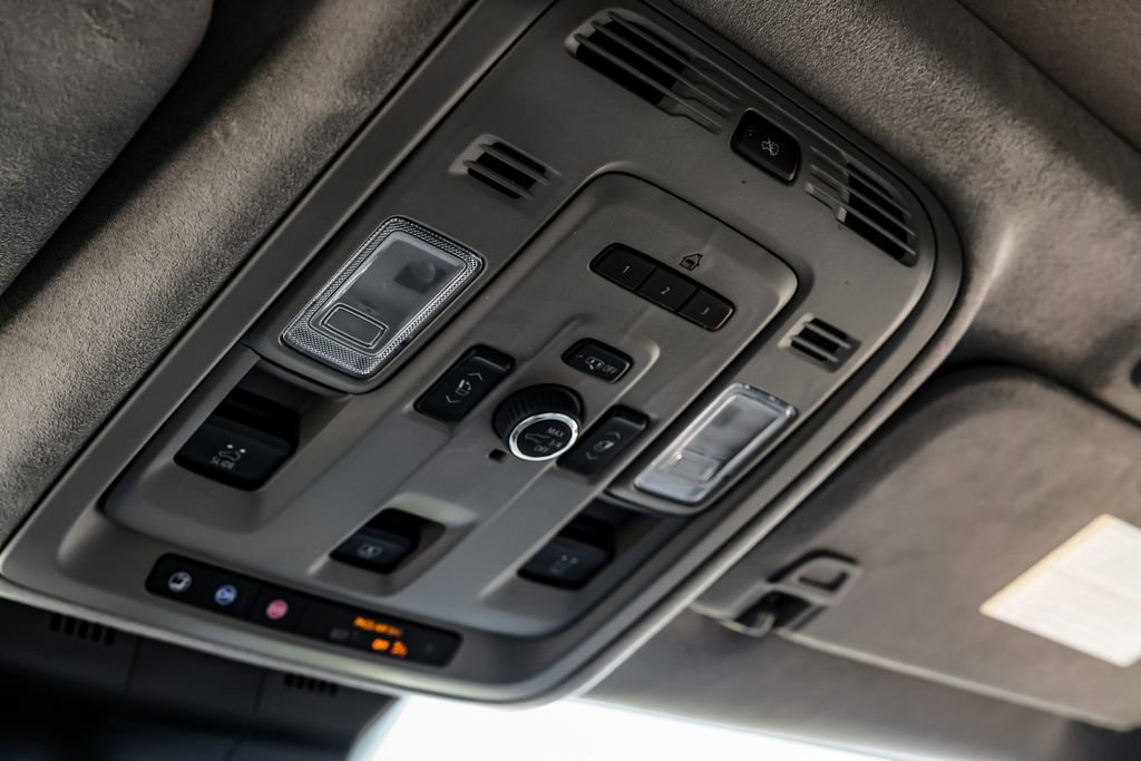 Used 2023 Cadillac Escalade Sport Platinum w/ LPO, ONYX Package image 25