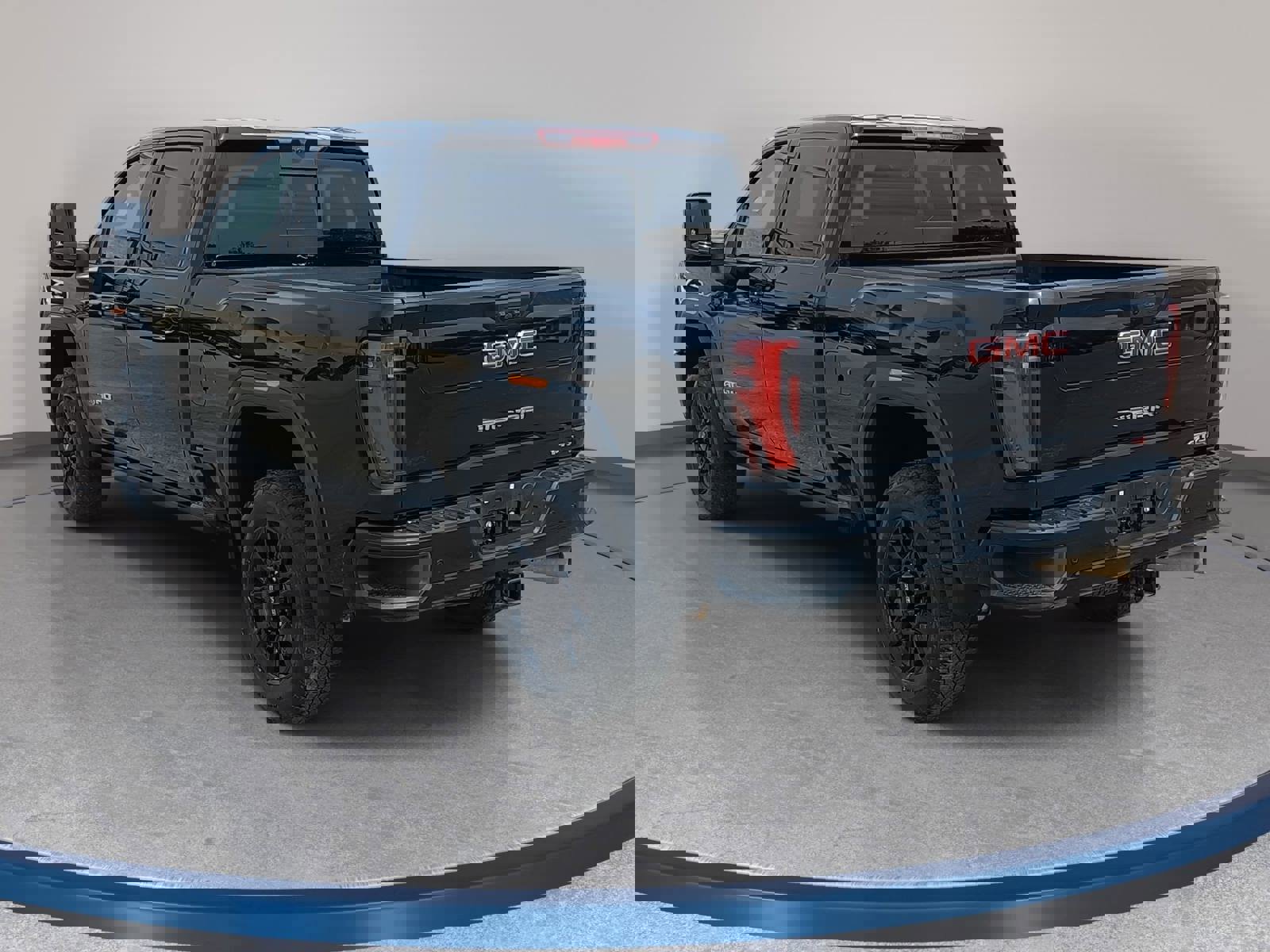 Used 2025 GMC Sierra 3500 AT4 w/ AT4 Premium Plus Package image 7