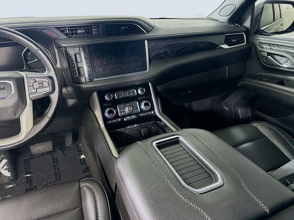 Used 2021 GMC Yukon XL Denali image 20