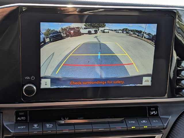 Used 2026 Toyota Camry SE FWD image 18