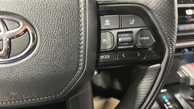 Used 2022 Toyota Tundra SR5 AWD/4WD image 12