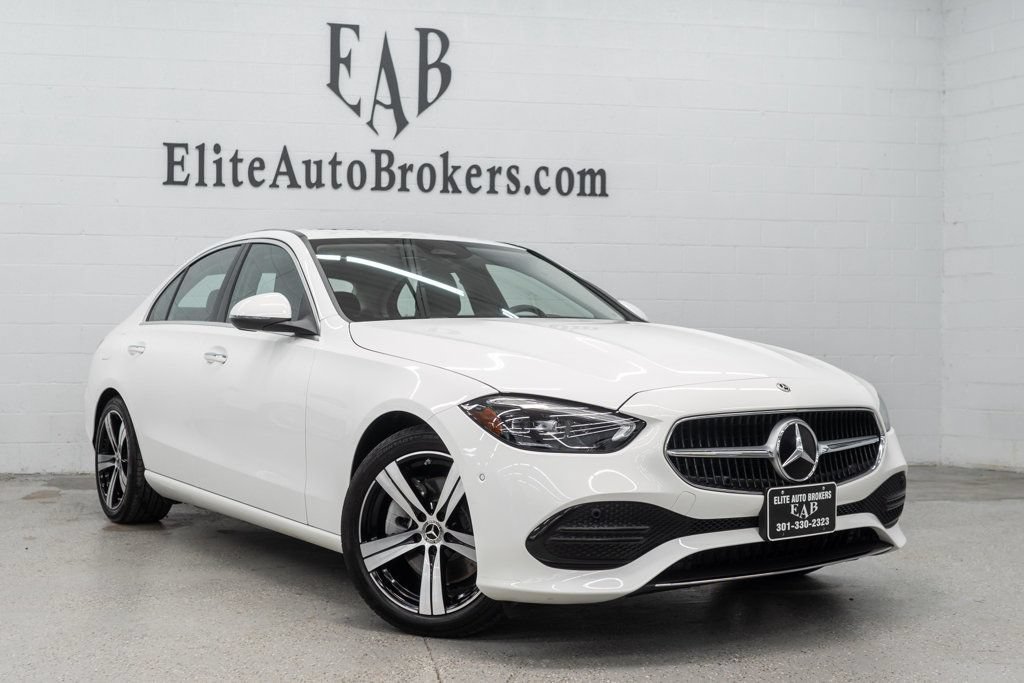 Used 2025 Mercedes-Benz C 300 4MATIC Sedan image 53