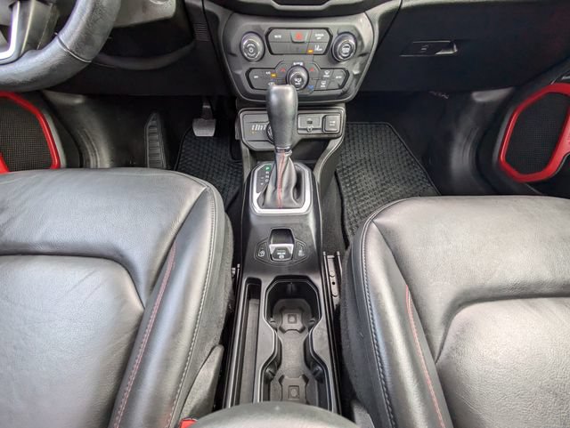 Used 2023 Jeep Renegade Trailhawk w/ Sun/Sound Group AWD/4WD image 19