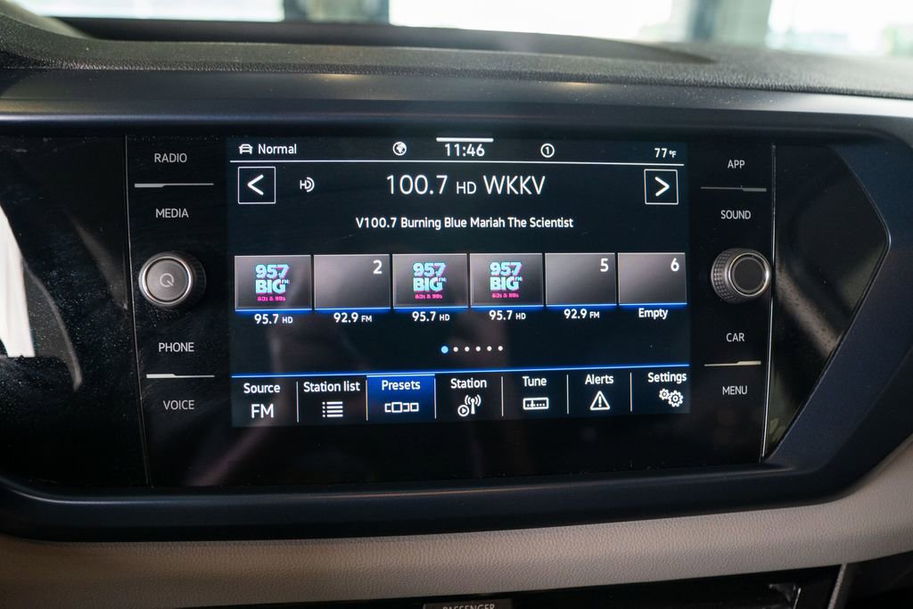 Used 2022 Volkswagen Taos SE image 20