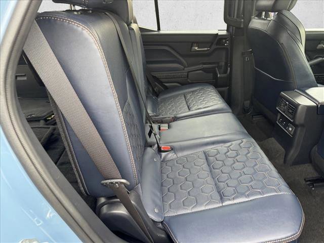 Certified 2025 Toyota 4Runner Platinum AWD/4WD image 19