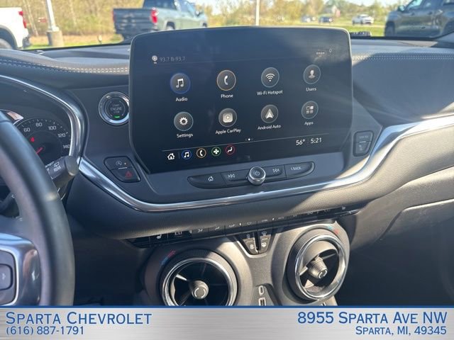 Used 2024 Chevrolet Blazer LT AWD/4WD image 21
