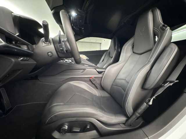 Used 2025 Chevrolet Corvette Stingray Preferred Cpe w/ Battery Protection Package RWD image 16