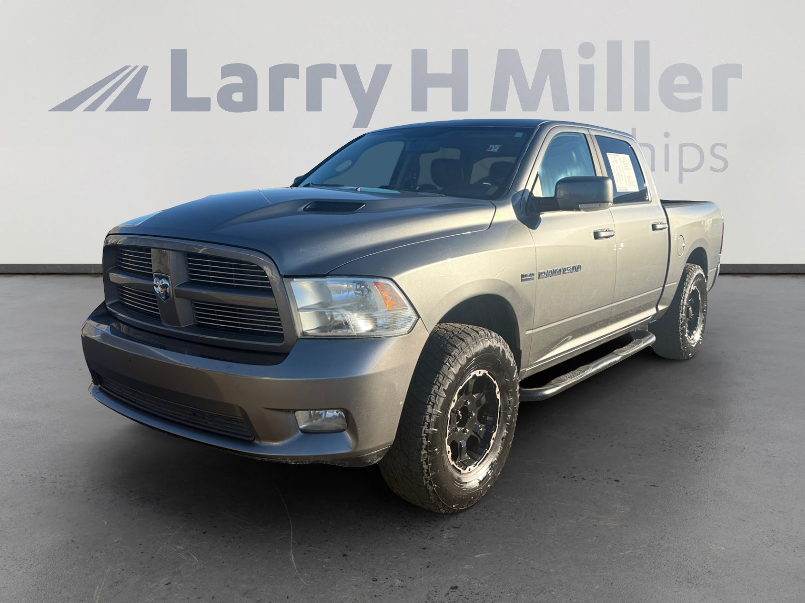 Used 2012 RAM 1500 Sport w/ Sport Premium Group AWD/4WD image 1