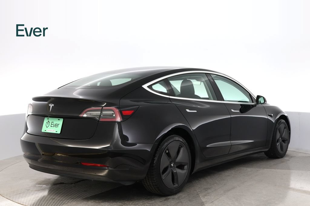 Used 2018 Tesla Model 3 Mid Range RWD image 3
