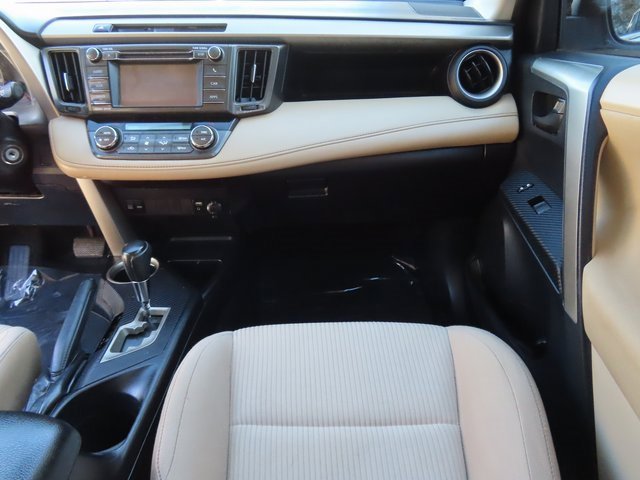 Used 2013 Toyota RAV4 XLE image 35
