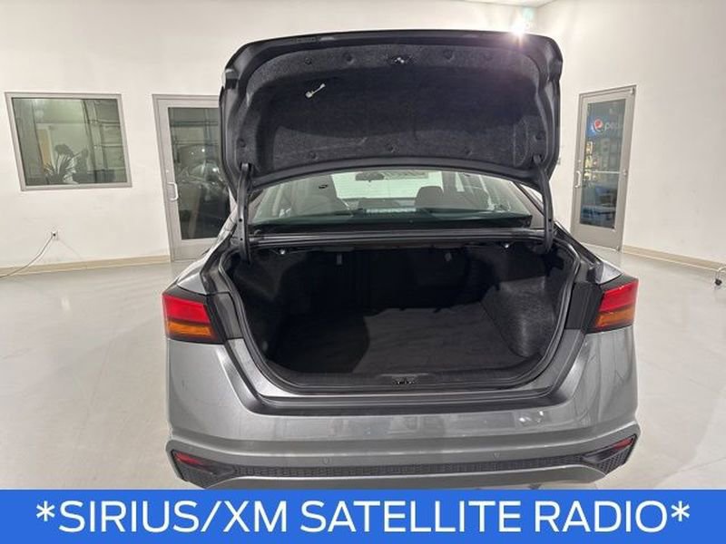 Used 2024 Nissan Altima 2.5 SV image 13