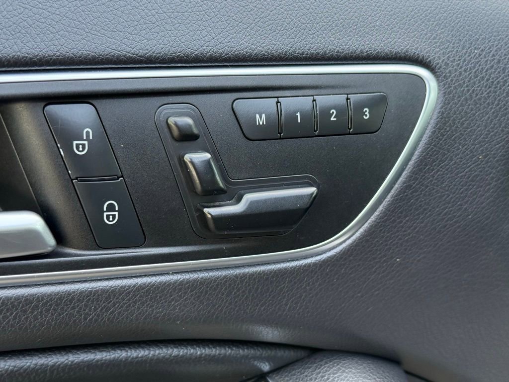 Certified 2017 Mercedes-Benz GLA 250 image 3