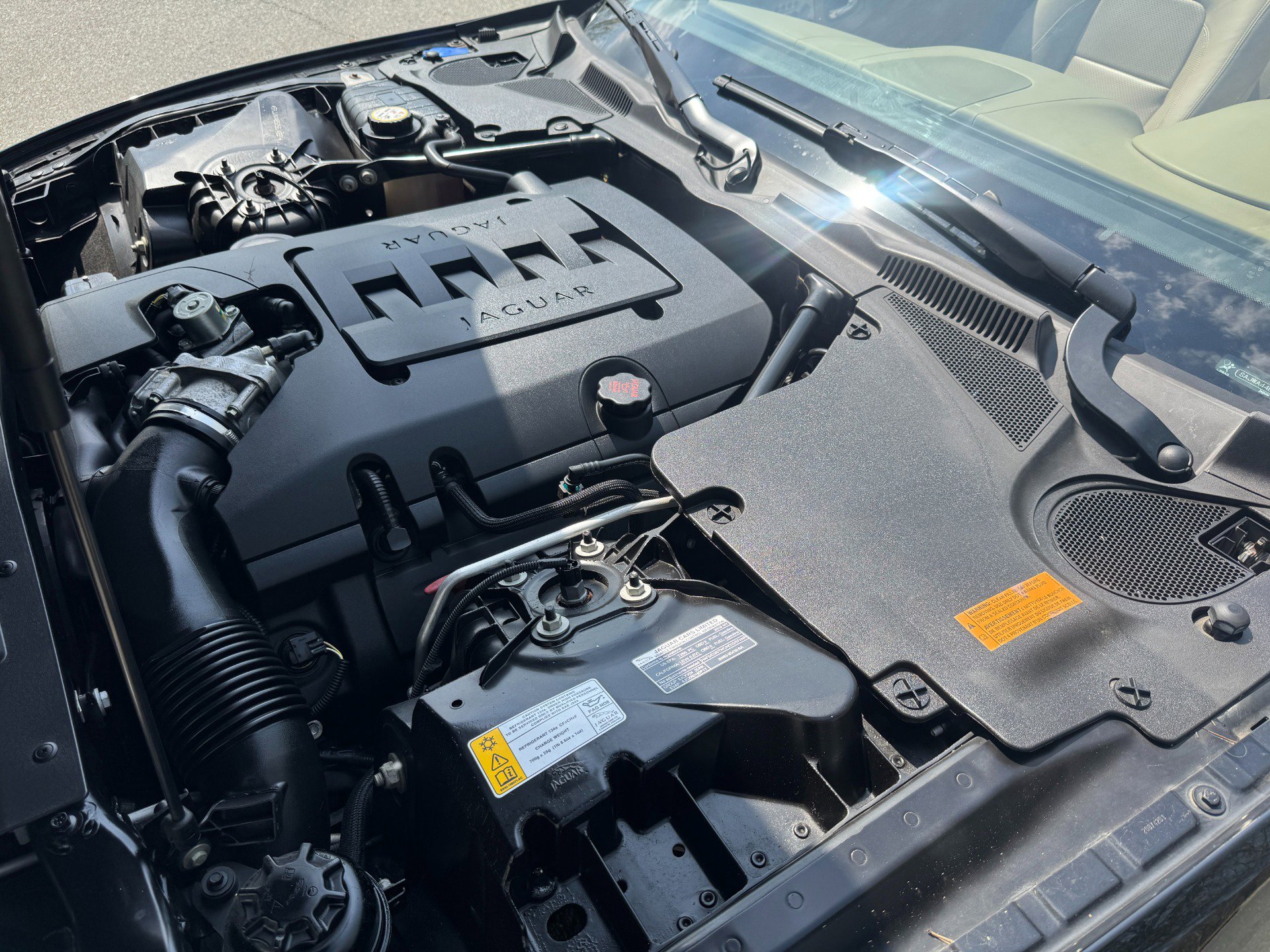 Used 2008 Jaguar XK Convertible image 56