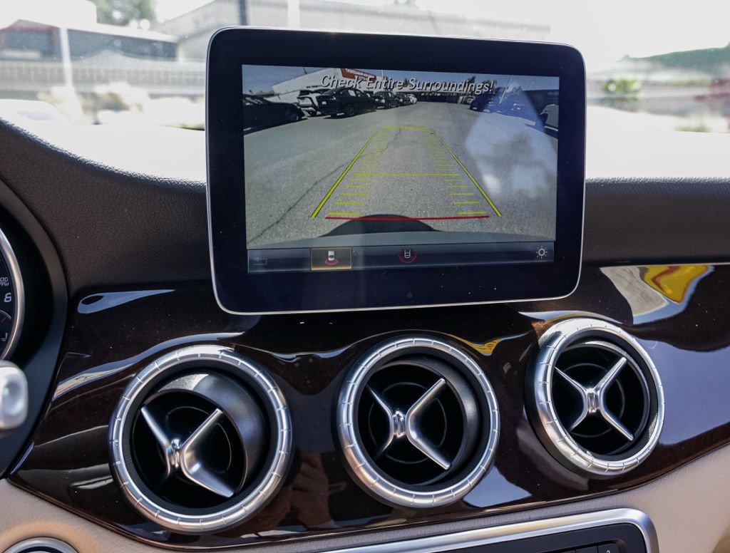 Used 2018 Mercedes-Benz CLA 250 image 28