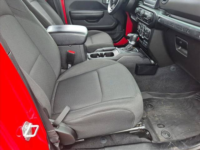 Used 2021 Jeep Wrangler Unlimited Sport AWD/4WD image 18
