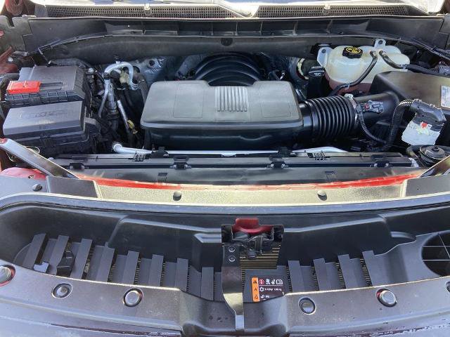 Used 2021 GMC Yukon Denali w/ Denali Premium Package image 27