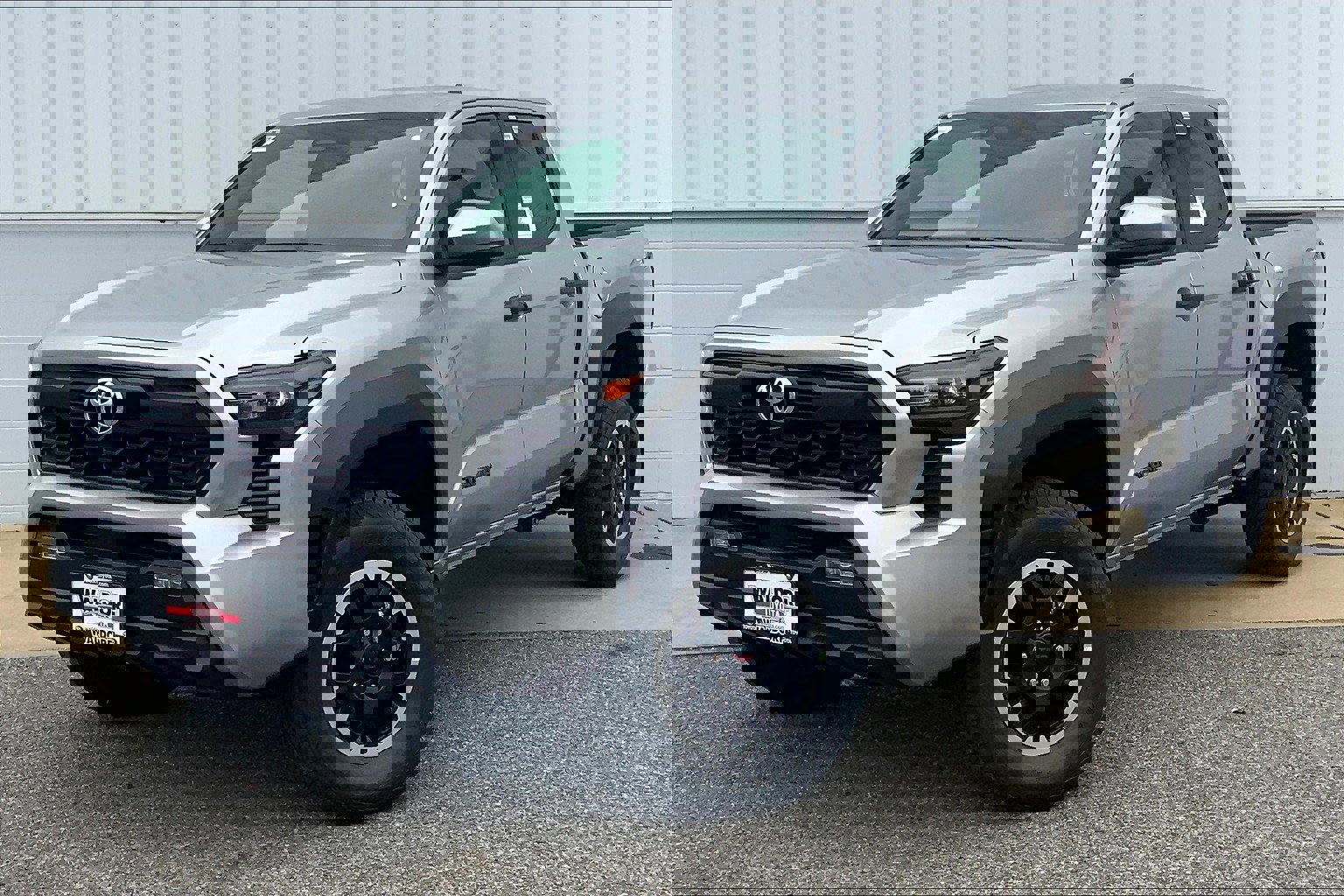 New 2025 Toyota Tacoma TRD Off-Road image 2