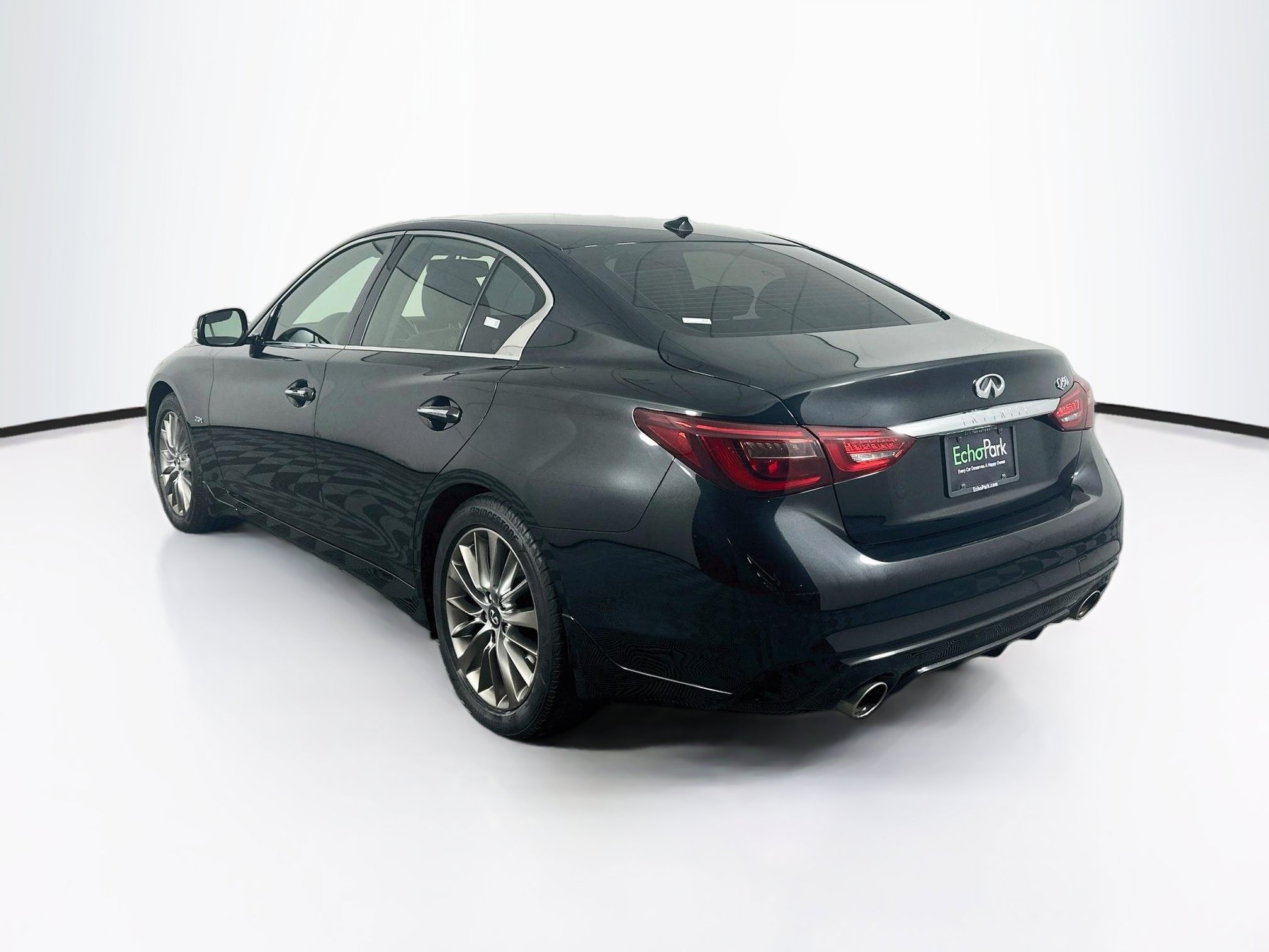 Used 2018 INFINITI Q50 Luxe RWD image 5