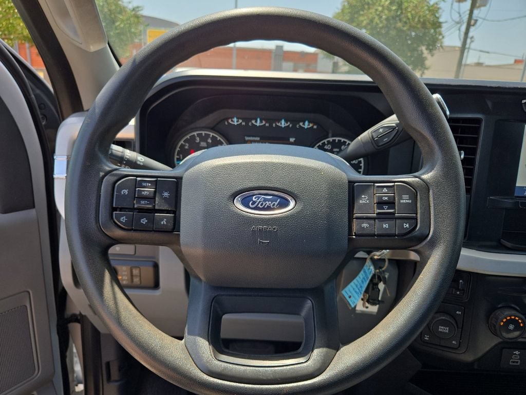 Used 2023 Ford F250 XL w/ 360-Degree Camera Package AWD/4WD image 18