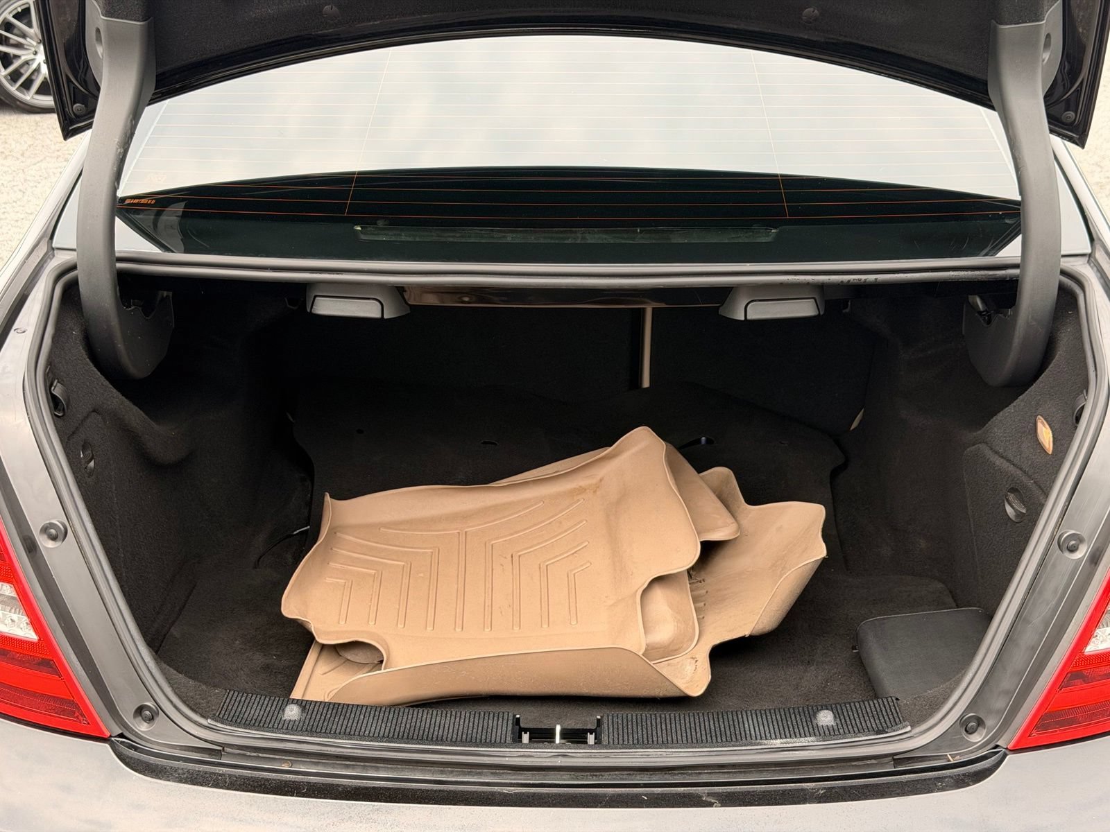Used 2014 Mercedes-Benz C 250 Sedan image 12