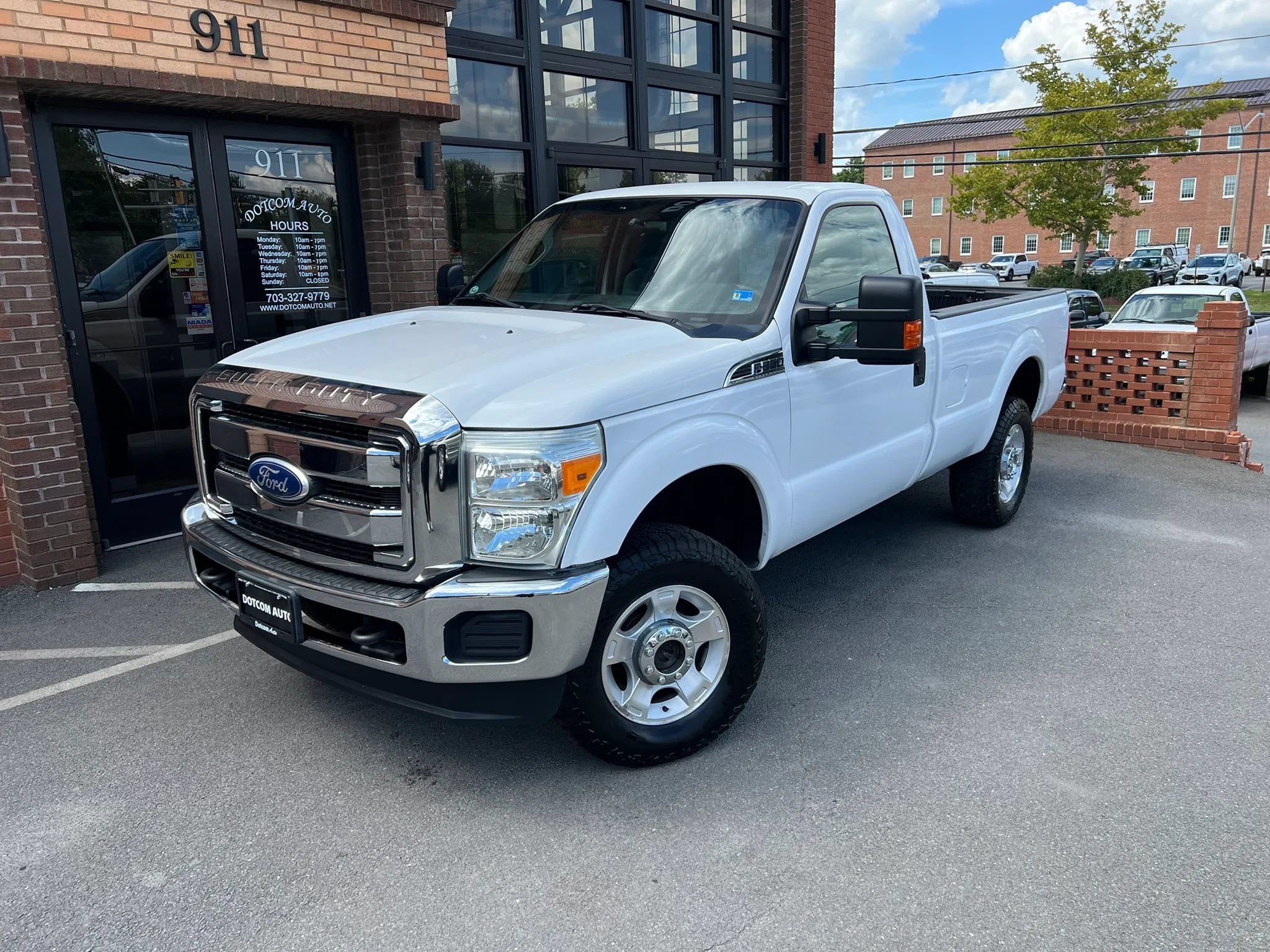 Used 2011 Ford F250 XLT w/ Skid Plate Pkg AWD/4WD image 1