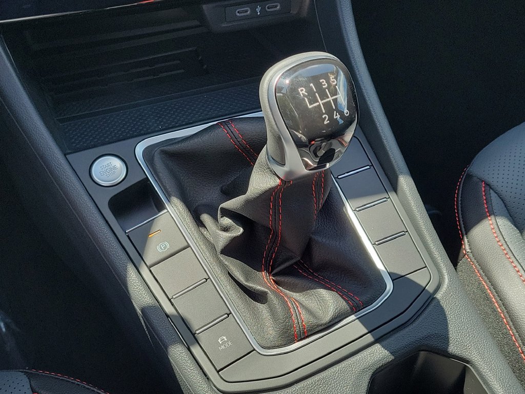 New 2026 Volkswagen Jetta GLI Autobahn FWD image 19