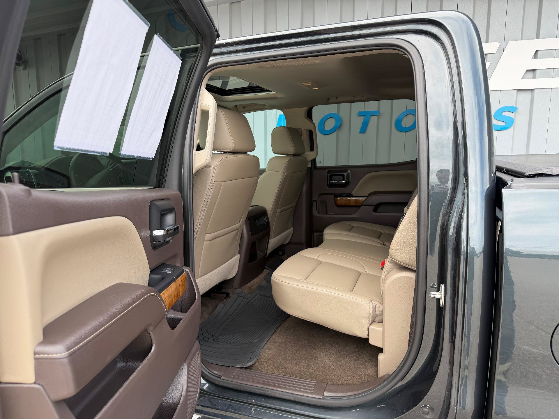 Used 2018 GMC Sierra 1500 SLT AWD/4WD image 21