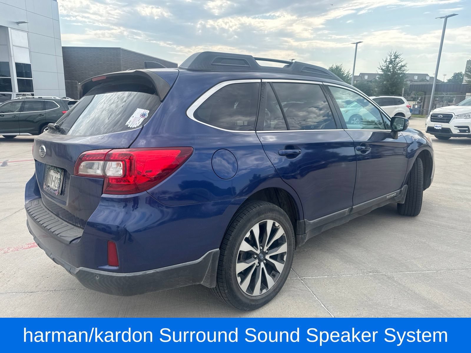 Used 2017 Subaru Outback 3.6R Limited AWD/4WD image 4