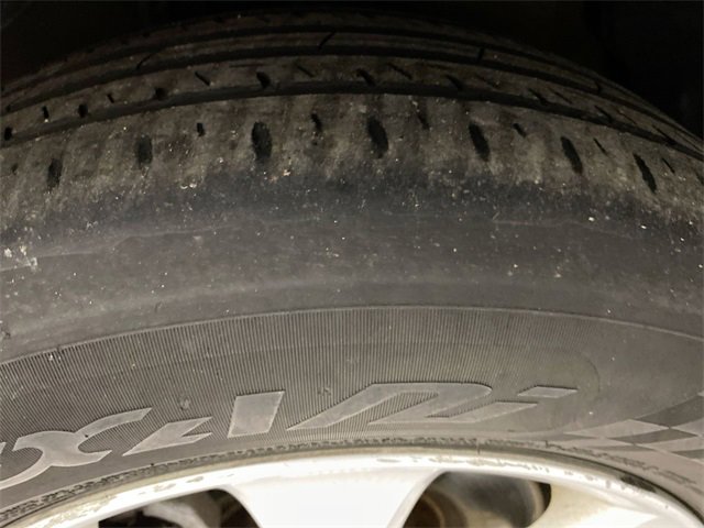 Used 2011 Toyota Camry LE image 23