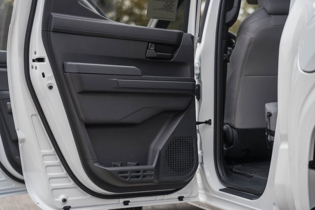 New 2025 Toyota Tacoma SR5 image 34