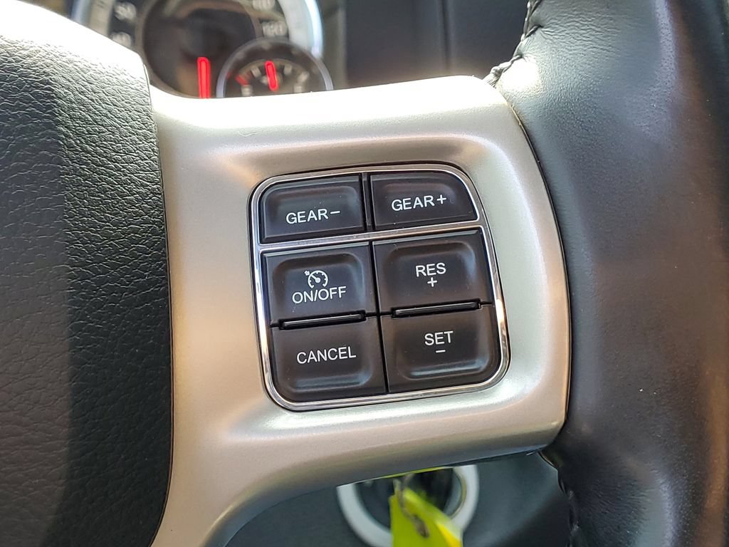 Used 2017 RAM 1500 Laramie AWD/4WD image 24