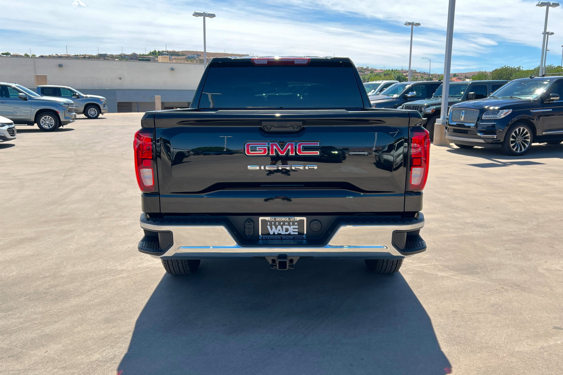 Used 2026 GMC Sierra 1500 Pro w/ Pro Value Package AWD/4WD image 5