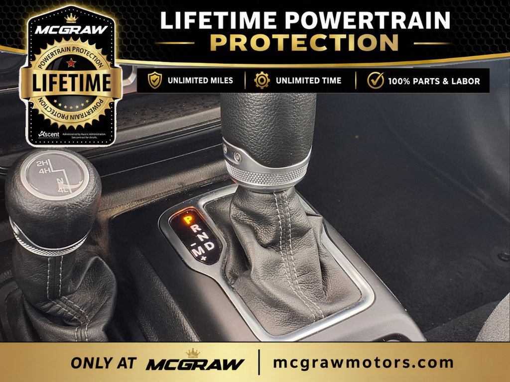 Used 2024 Jeep Wrangler Sport AWD/4WD image 17