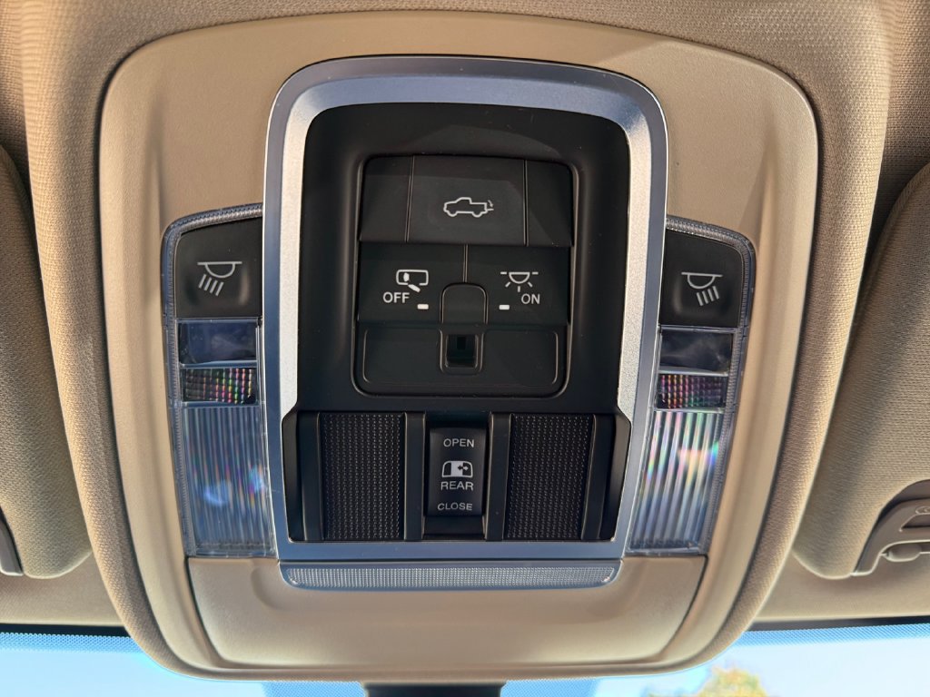 Used 2022 RAM 2500 Laramie AWD/4WD image 20