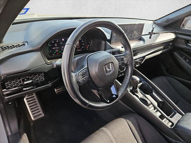 Used 2024 Honda Accord Sport image 9