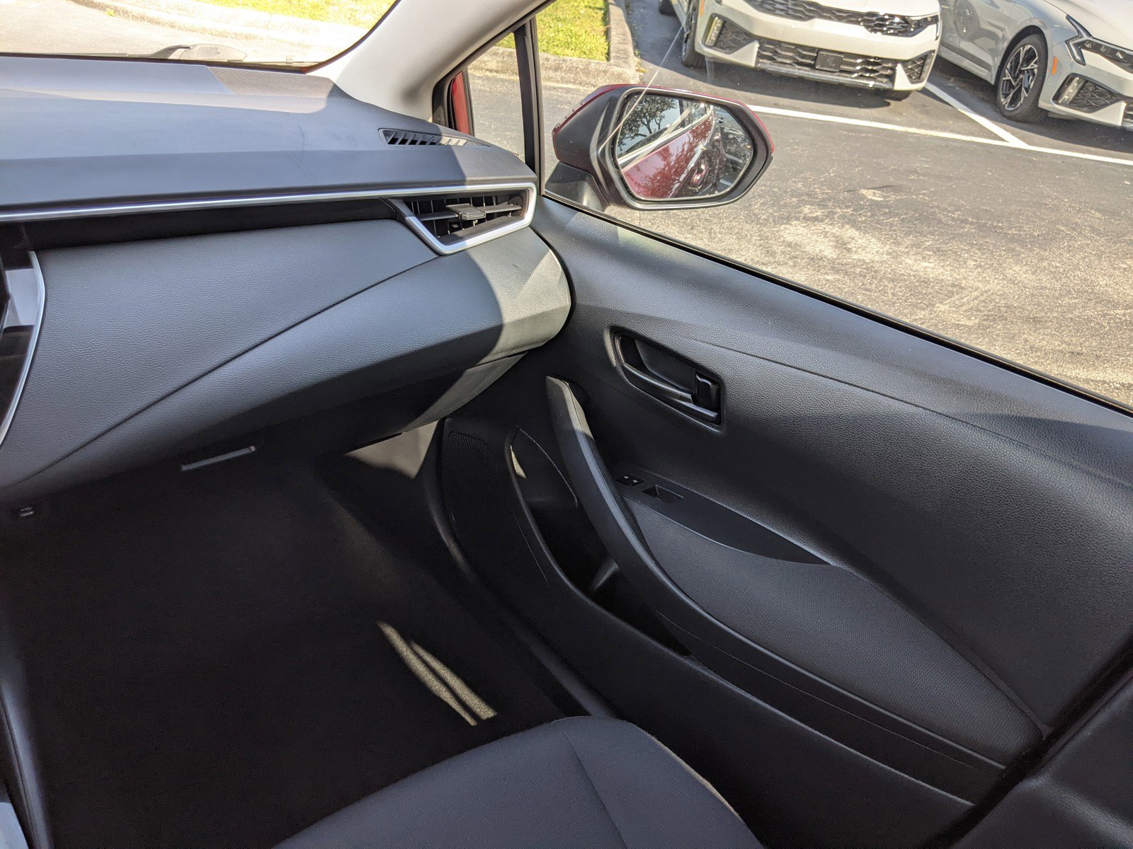 Used 2023 Toyota Corolla LE image 13