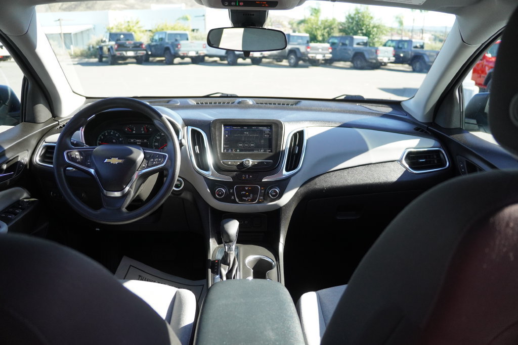 Used 2024 Chevrolet Equinox LS FWD image 36