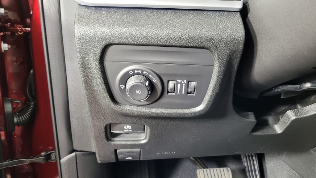 New 2025 Jeep Grand Cherokee Limited image 18