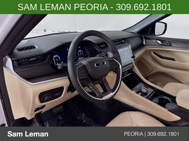 New 2026 Jeep Grand Cherokee Limited image 9