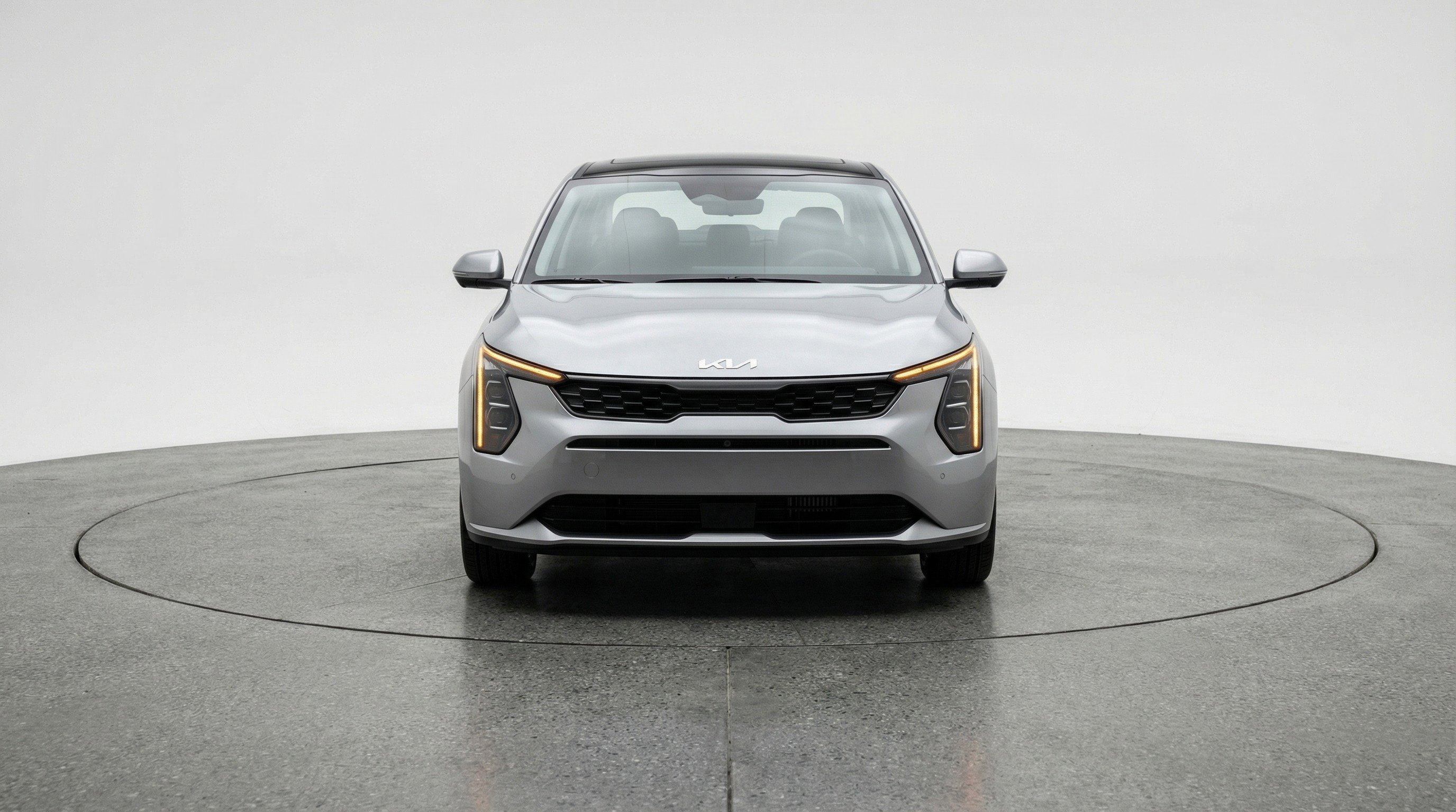 Used 2025 Kia K4 LXS image 2