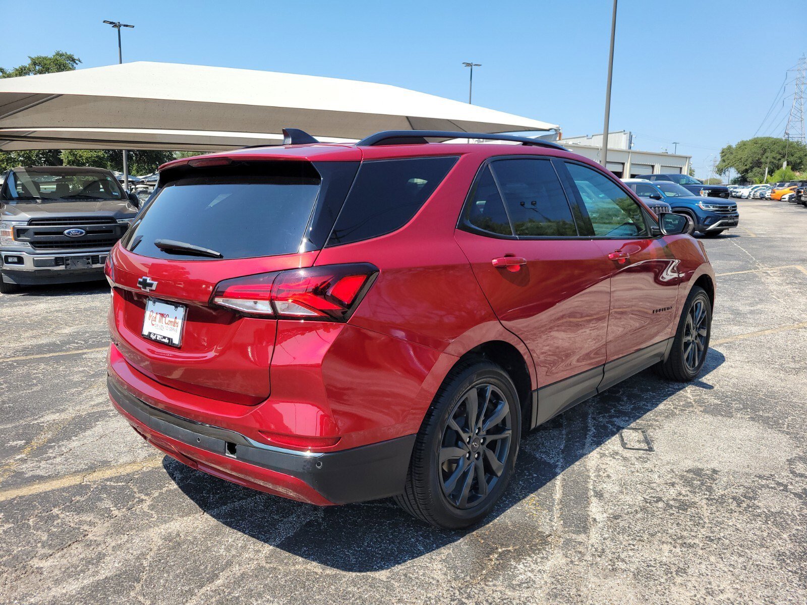 Used 2023 Chevrolet Equinox RS image 4